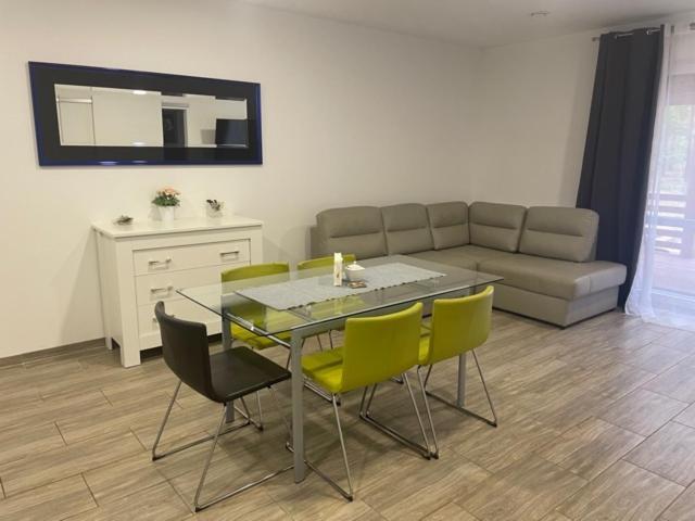 Yacht Club Apartamenty Radzyn Экстерьер фото